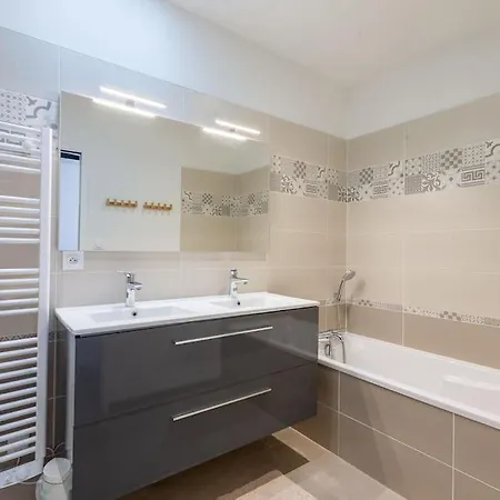 Les Sources - Plain-pied Proche Centre-ville - Classe 4 Etoiles Villa *